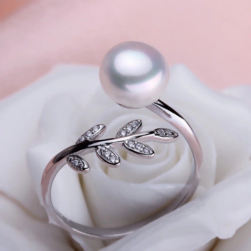 bague pandora perle de culture sur une rose